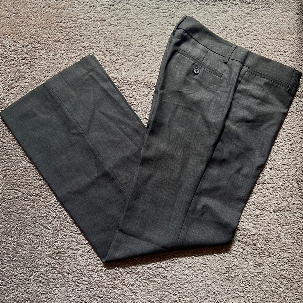 New York & Co - Brand new! Mid rise city stretch-luxe 5th avenue pant.